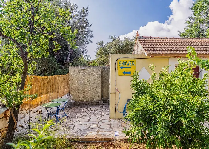 Veroni's 6 Vathy (Ithaca)