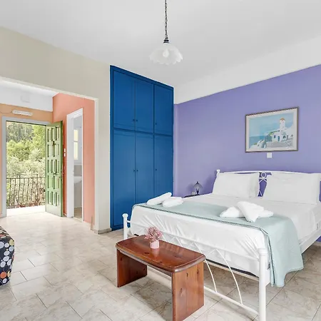 Veroni's 6 Apartman Vathí